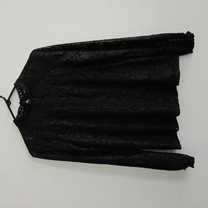 Cable & Gauge Long Sleeve Lace Blouse Top Medium